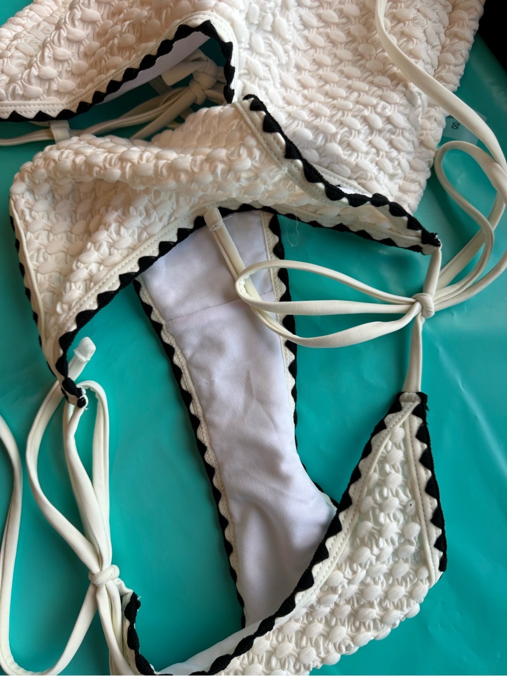 Cream Textured Bikini Set with Black Trim - Picture 5 of 6